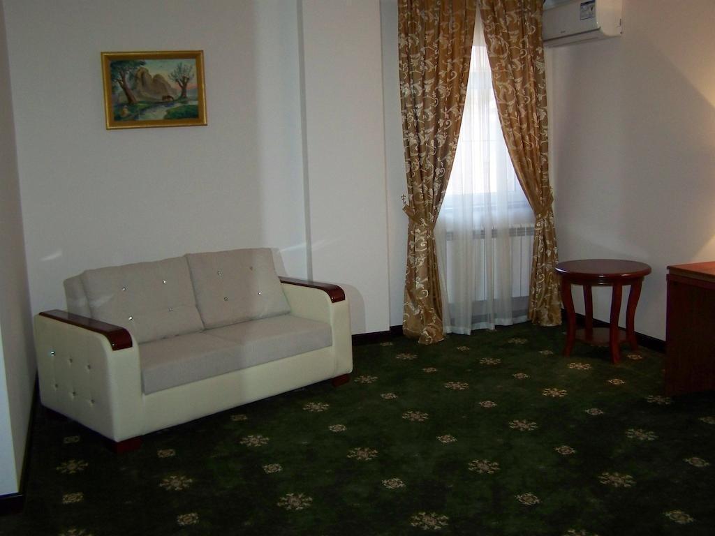 Arien Plaza Hotel Ташкент Экстерьер фото